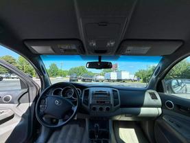 2011 TOYOTA TACOMA DOUBLE CAB PICKUP V6, 4.0 LITER PICKUP 4D 5 FT