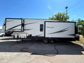 2020 WILDCAT BY FOREST RIVER WILDCAT WIDE BODY FW RV & CAMPERS - 32WB