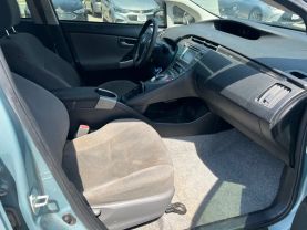 2014 TOYOTA PRIUS PLUG-IN HYBRID