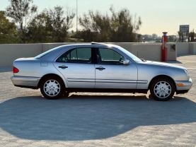 1999 MERCEDES-BENZ E-CLASS SEDAN V6, 3.2 LITER E 320 SEDAN 4D