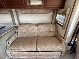 2003 WINNEBAGO ADVENTURER SERIES RV & CAMPERS - 31W WORKHORSE 