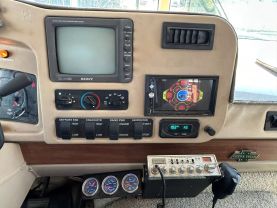 2003 WINNEBAGO ADVENTURER SERIES RV & CAMPERS - 31W WORKHORSE 