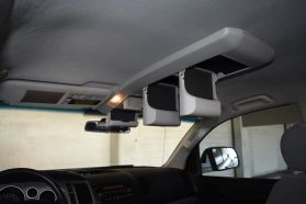 2011 TOYOTA TUNDRA CREWMAX PICKUP V8, 4.6 LITER PICKUP 4D 5 1/2 FT