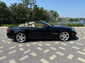 2011 MERCEDES-BENZ SL-CLASS CONVERTIBLE V8, 5.5 LITER SL 550 ROADSTER 2D