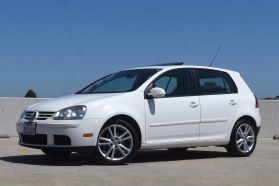 2007 VOLKSWAGEN RABBIT HATCHBACK 5-CYL, PZEV, 2.5 LITER HATCHBACK 4D