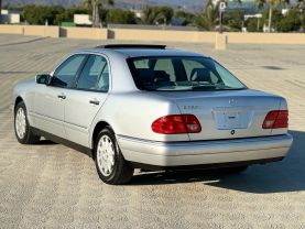 1999 MERCEDES-BENZ E-CLASS SEDAN V6, 3.2 LITER E 320 SEDAN 4D