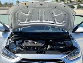 2017 HYUNDAI ELANTRA SEDAN 4-CYL, PZEV, 2.0 LITER SE SEDAN 4D