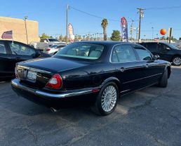 2005 JAGUAR XJ SEDAN V8, 4.2 LITER XJ VANDEN PLAS SEDAN 4D