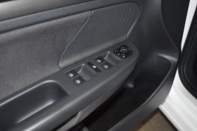 2007 VOLKSWAGEN RABBIT HATCHBACK 5-CYL, PZEV, 2.5 LITER HATCHBACK 4D