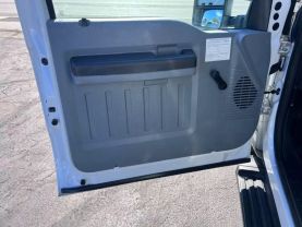 2013 FORD F250 SUPER DUTY REGULAR CAB PICKUP V8, FLEX FUEL, 6.2 LITER XL PICKUP 2D 8 FT