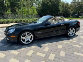 2011 MERCEDES-BENZ SL-CLASS CONVERTIBLE V8, 5.5 LITER SL 550 ROADSTER 2D
