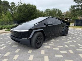2024 TESLA CYBERTRUCK PICKUP DUAL AC ELECTRIC MOTORS ALL-WHEEL DRIVE PICKUP 4D 6 FT