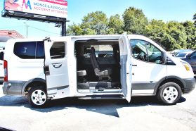 2017 FORD TRANSIT 350 WAGON PASSENGER V6, 3.7 LITER XLT W/LOW ROOF W/60/40 SIDE DOOR VAN 3D