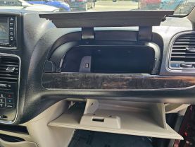 2012 CHRYSLER TOWN & COUNTRY PASSENGER V6, 3.6 LITER TOURING MINIVAN 4D
