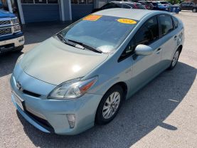 2014 TOYOTA PRIUS PLUG-IN HYBRID