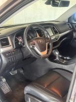 2019 TOYOTA HIGHLANDER SUV V6, 3.5 LITER XLE SPORT UTILITY 4D