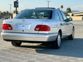 1999 MERCEDES-BENZ E-CLASS SEDAN V6, 3.2 LITER E 320 SEDAN 4D