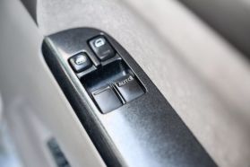 1998 NISSAN ELGRAND VAN QD32ETI HIGHWAY STAR