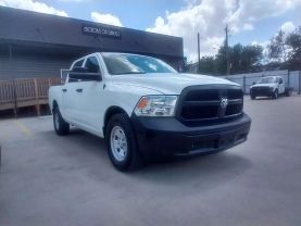 2017 RAM 1500 CREW CAB PICKUP V6, FLEX FUEL, 3.6 LITER TRADESMAN PICKUP 4D 5 1/2 FT at Motors On Wheels - used car dealership in Houston, Texas.