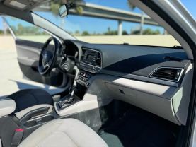 2017 HYUNDAI ELANTRA SEDAN 4-CYL, PZEV, 2.0 LITER SE SEDAN 4D