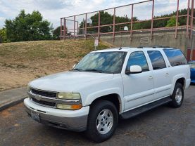 2004 CHEVROLET SUBURBAN 1500 SUV V8, 5.3 LITER LS SPORT UTILITY 4D