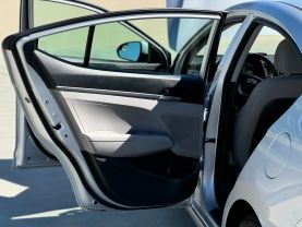 2017 HYUNDAI ELANTRA SEDAN 4-CYL, PZEV, 2.0 LITER SE SEDAN 4D