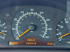 1999 MERCEDES-BENZ E-CLASS SEDAN V6, 3.2 LITER E 320 SEDAN 4D