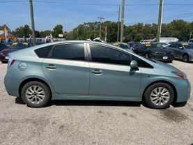 2014 TOYOTA PRIUS PLUG-IN HYBRID