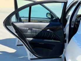 2006 MERCEDES-BENZ E-CLASS SEDAN V8, 5.0 LITER E 500 SEDAN 4D