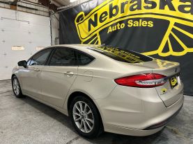 2017 FORD FUSION SEDAN 4-CYL, 2.5 LITER SE SEDAN 4D