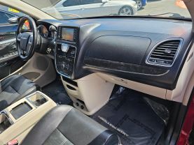 2012 CHRYSLER TOWN & COUNTRY PASSENGER V6, 3.6 LITER TOURING MINIVAN 4D