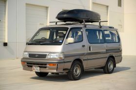 1993 TOYOTA HIACE VAN 1KZ-TE SUPER CUSTOM