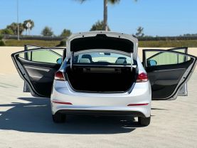 2017 HYUNDAI ELANTRA SEDAN 4-CYL, PZEV, 2.0 LITER SE SEDAN 4D