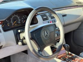 1999 MERCEDES-BENZ E-CLASS SEDAN V6, 3.2 LITER E 320 SEDAN 4D