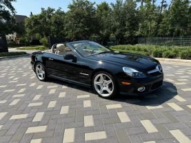 2011 MERCEDES-BENZ SL-CLASS CONVERTIBLE V8, 5.5 LITER SL 550 ROADSTER 2D