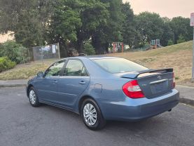 2004 TOYOTA CAMRY SEDAN 4-CYL, 2.4 LITER LE SEDAN 4D