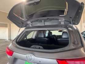 2019 TOYOTA HIGHLANDER SUV V6, 3.5 LITER XLE SPORT UTILITY 4D