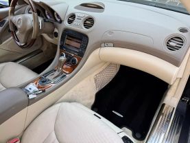 2011 MERCEDES-BENZ SL-CLASS CONVERTIBLE V8, 5.5 LITER SL 550 ROADSTER 2D