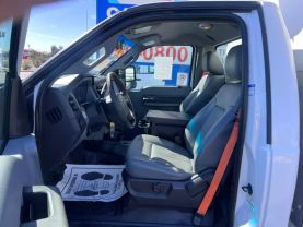 2013 FORD F350 SUPER DUTY REGULAR CAB PICKUP V8, FLEX FUEL, 6.2 LITER XL PICKUP 2D 8 FT