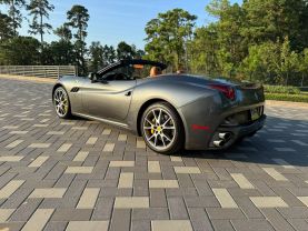 2010 FERRARI CALIFORNIA CONVERTIBLE V8, 4.3 LITER CONVERTIBLE 2D