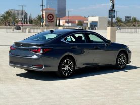 2024 LEXUS ES SEDAN 4-CYL, HYBRID, 2.5 LITER ES 300H SEDAN 4D