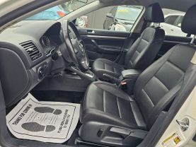 2010 VOLKSWAGEN JETTA SEDAN 5-CYL, PZEV, 2.5 LITER LIMITED EDITION SEDAN 4D