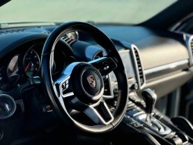 2017 PORSCHE CAYENNE SUV V6, 3.6 LITER PLATINUM EDITION SPORT UTILITY 4D