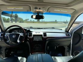2011 CADILLAC ESCALADE SUV V8, FLEX FUEL, 6.2 LITER SPORT UTILITY 4D