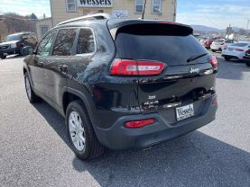 2016 Jeep Cherokee Latitude Sport Utility 4d - Image 3