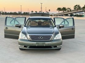 2004 LEXUS LS SEDAN V8, 4.3 LITER LS 430 SEDAN 4D