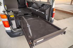 1994 TOYOTA HIACE VAN 3L DX