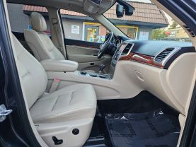 2013 JEEP GRAND CHEROKEE SUV V6, FLEX FUEL, 3.6 LITER LIMITED SPORT UTILITY 4D