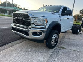 2022 RAM 5500 CREW CAB & CHASSIS CAB CHASSIS 6-CYL, TURBO DIESEL, 6.7 LITER LARAMIE CAB & CHASSIS 4D