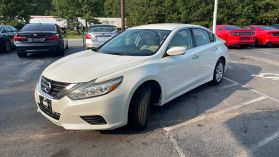 2016 Nissan Altima - Image 9